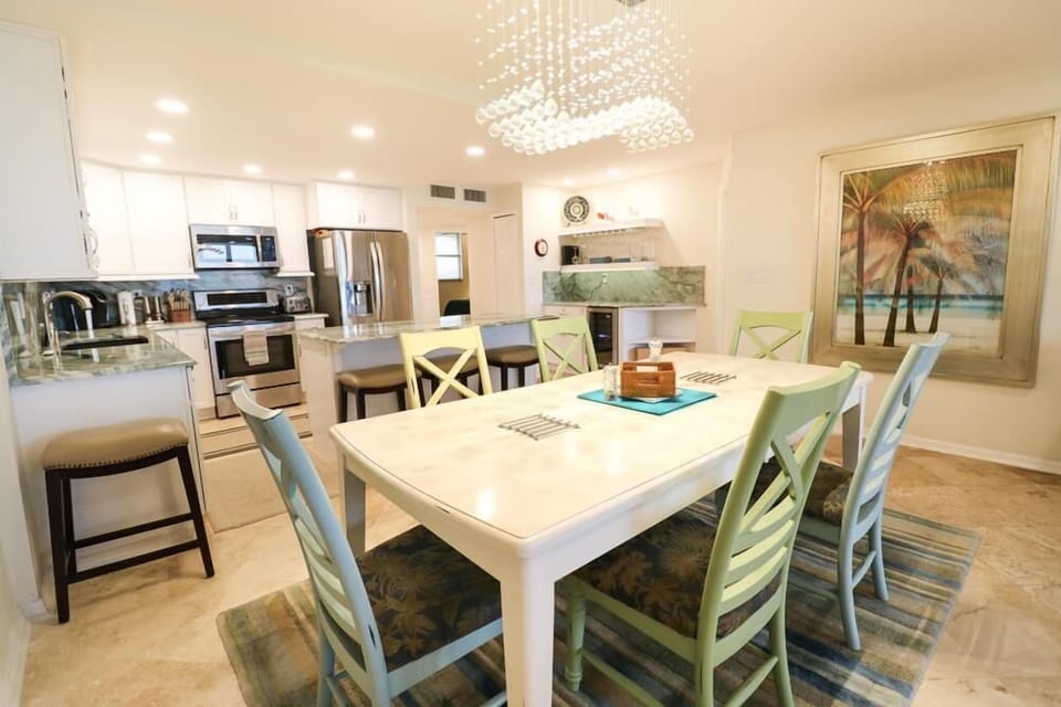 St. Augustine Ocean View Rentals Dining Room