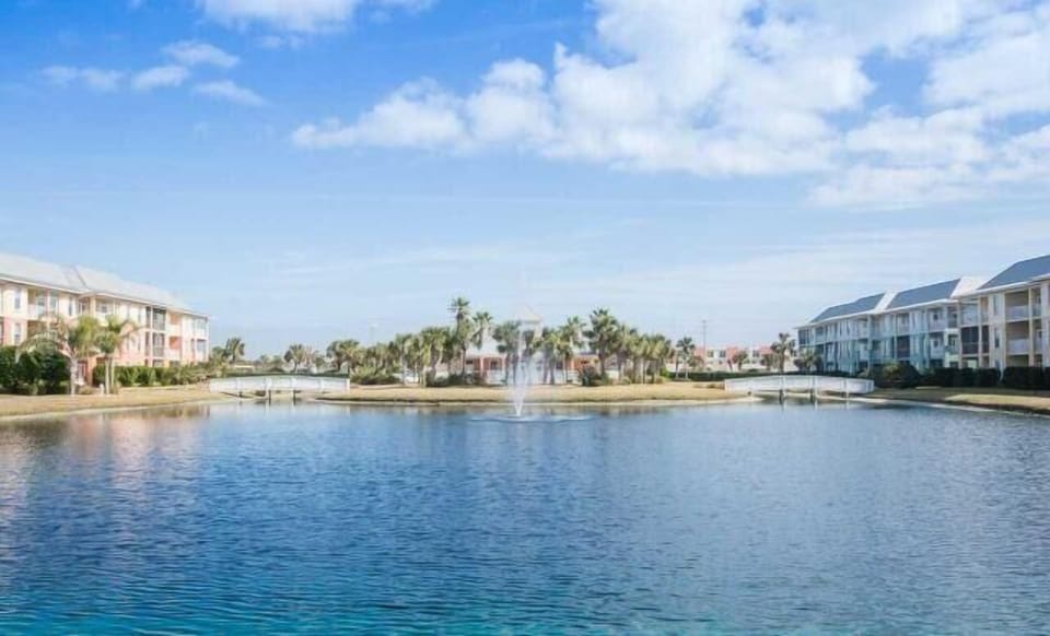 Seaside at Anastasia Community Pond
