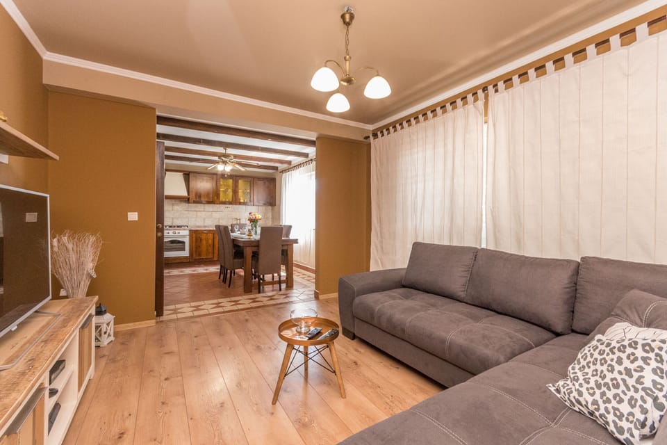 Villa, 3 Bedrooms, Accessible, Private Pool | Living room