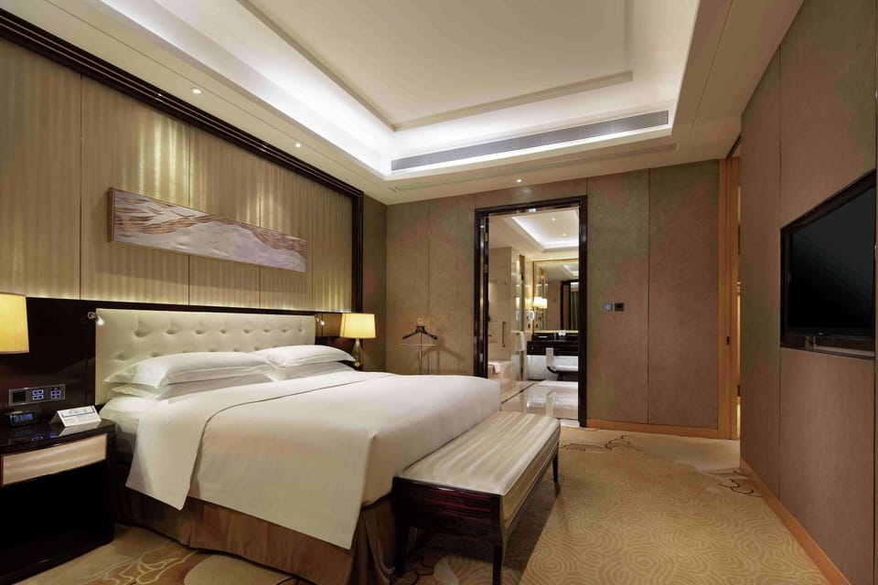 In-room safe, blackout drapes, soundproofing, cribs (free)