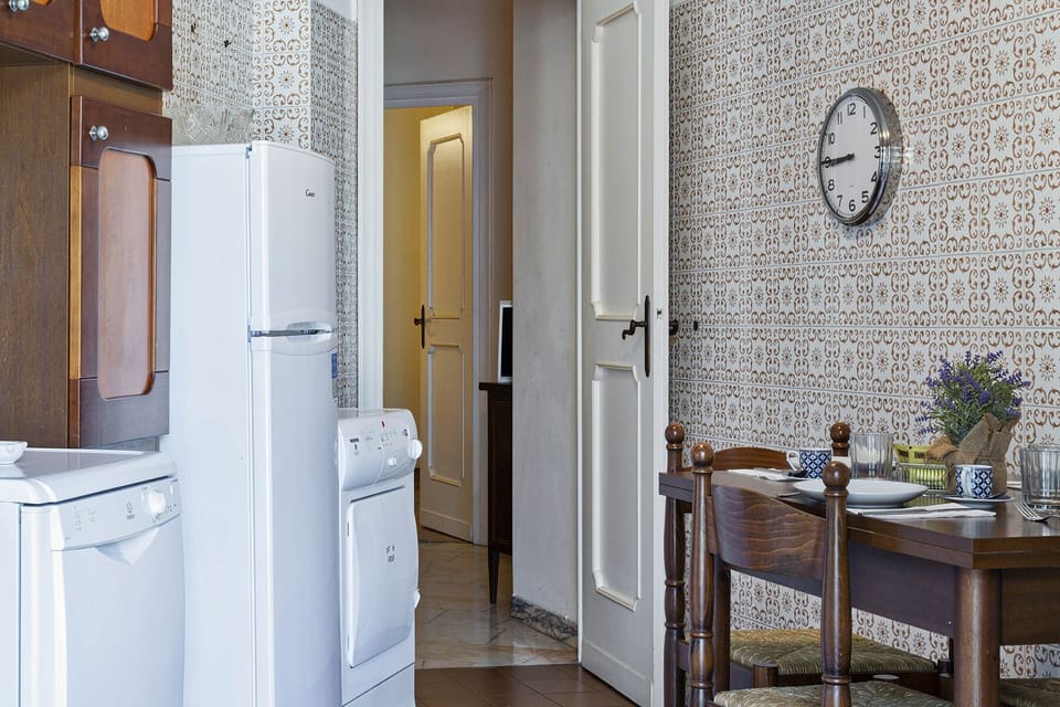 Apartment | Private kitchen | Full-size fridge, oven, dishwasher, cookware/dishes/utensils
