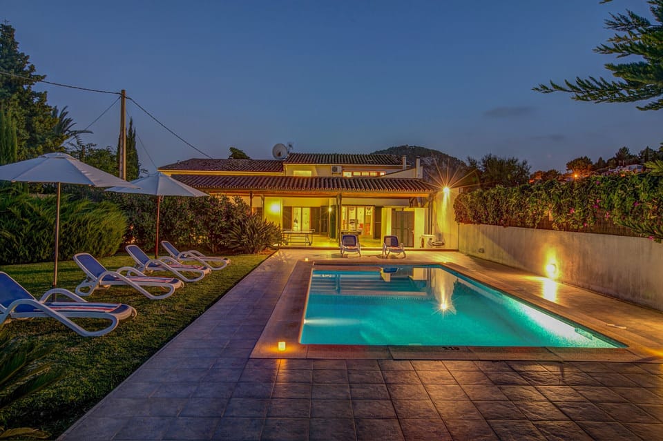 Beautiful villa with swimming pool