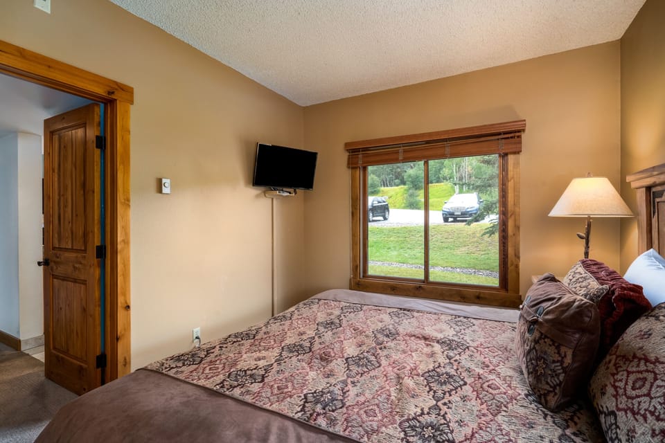 Bedroom with TV