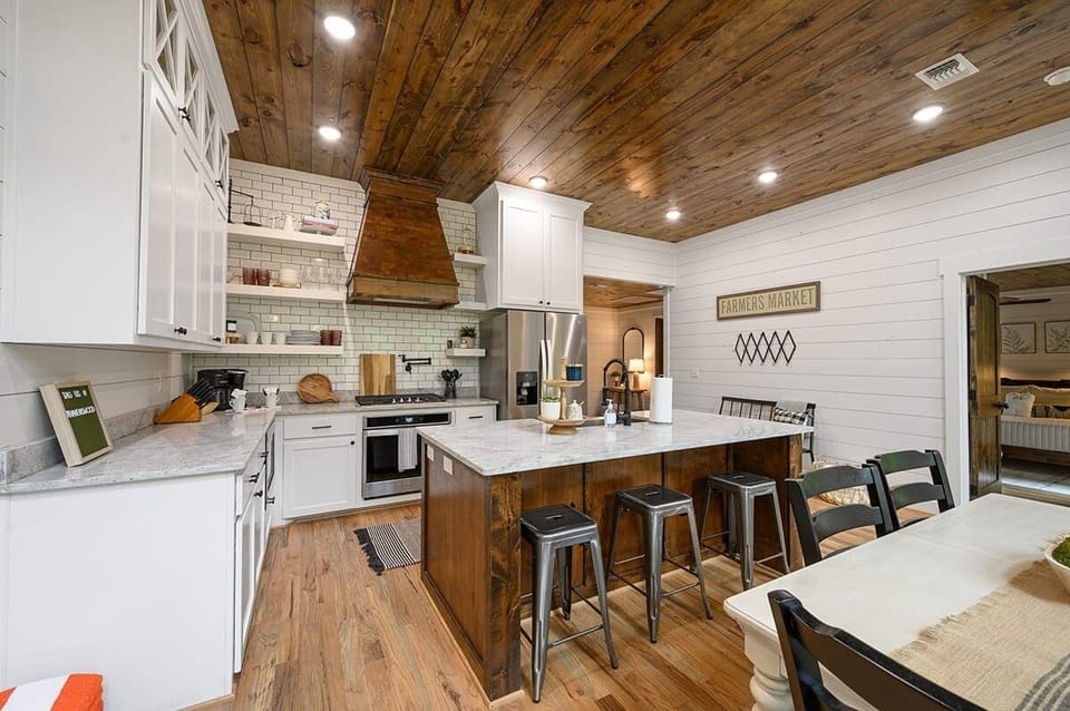 Ravenswood-kitchen2
