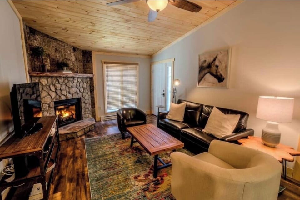 Welcome to The Diamond