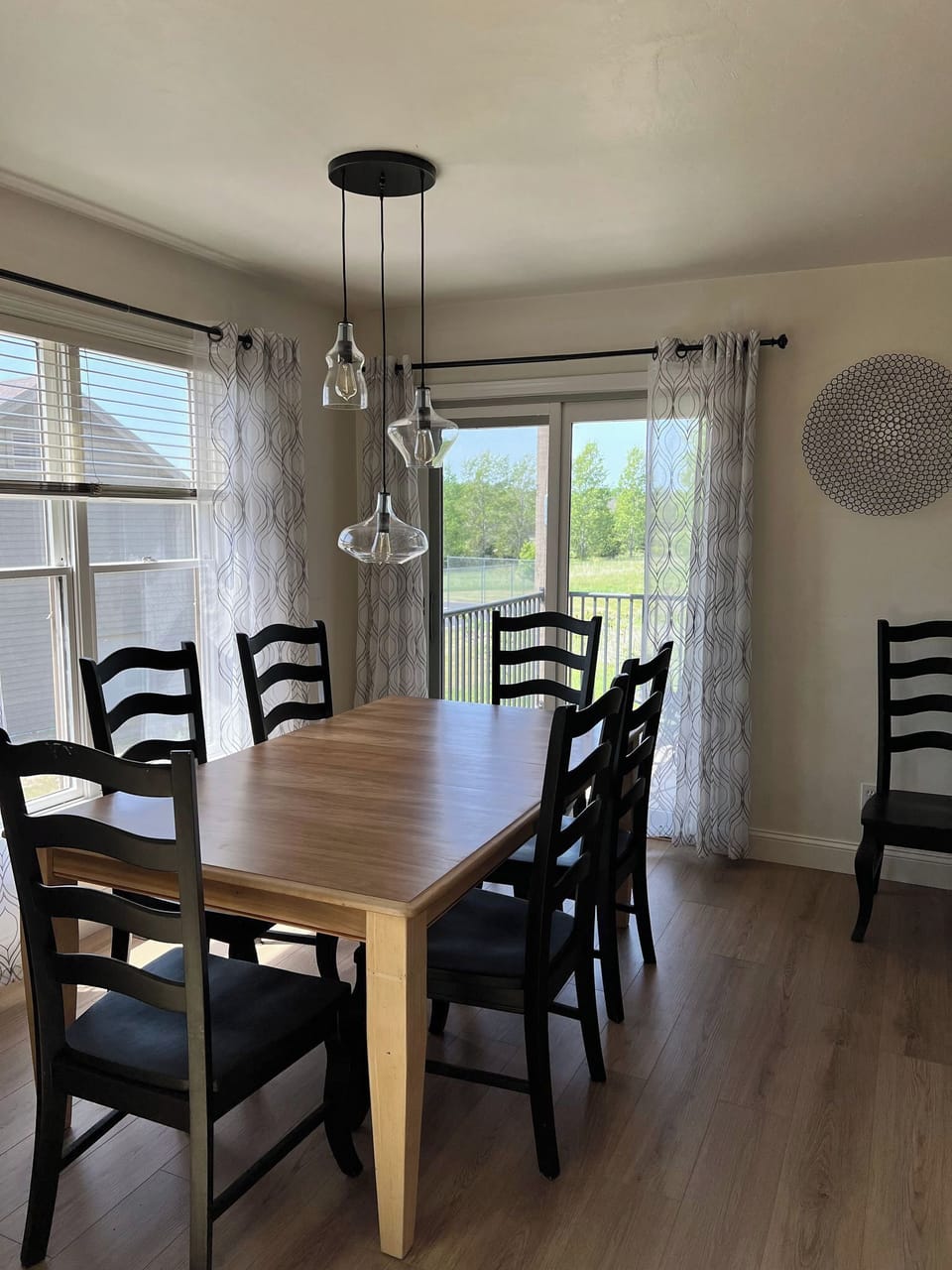 Dining space offers seating for 6