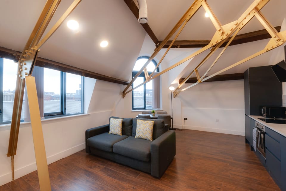Apartment | Living area | 48-inch flat-screen TV with cable channels, Smart TV, Netflix
