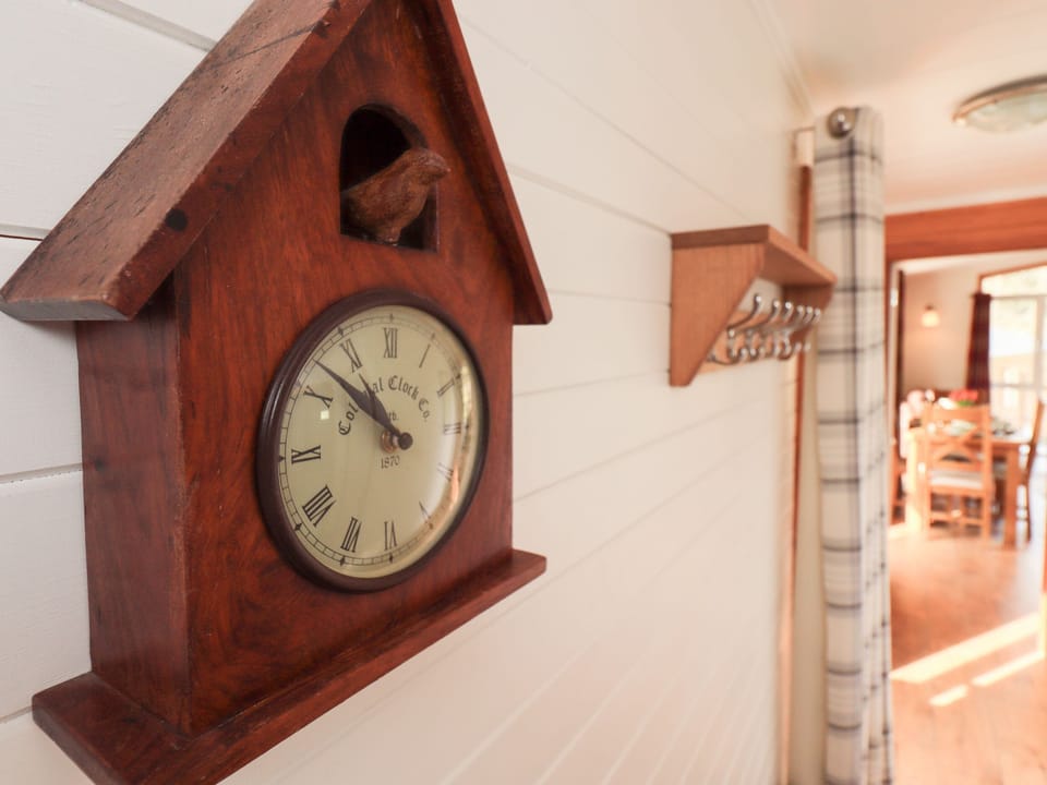 Cottage | 2 bedrooms, individually decorated, individually furnished, free WiFi
