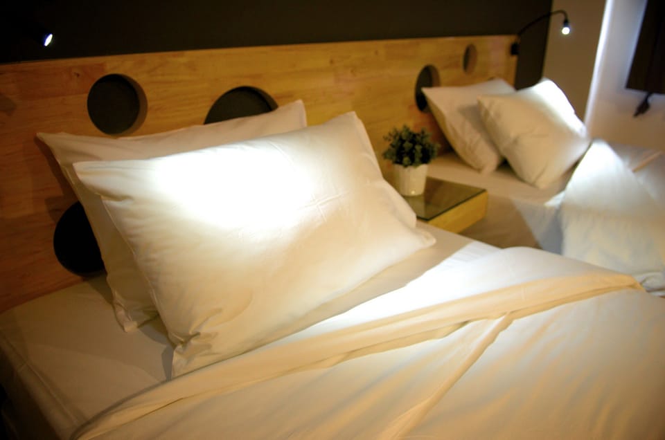 Standard Double Room | Hypo-allergenic bedding, in-room safe, free WiFi, bed sheets