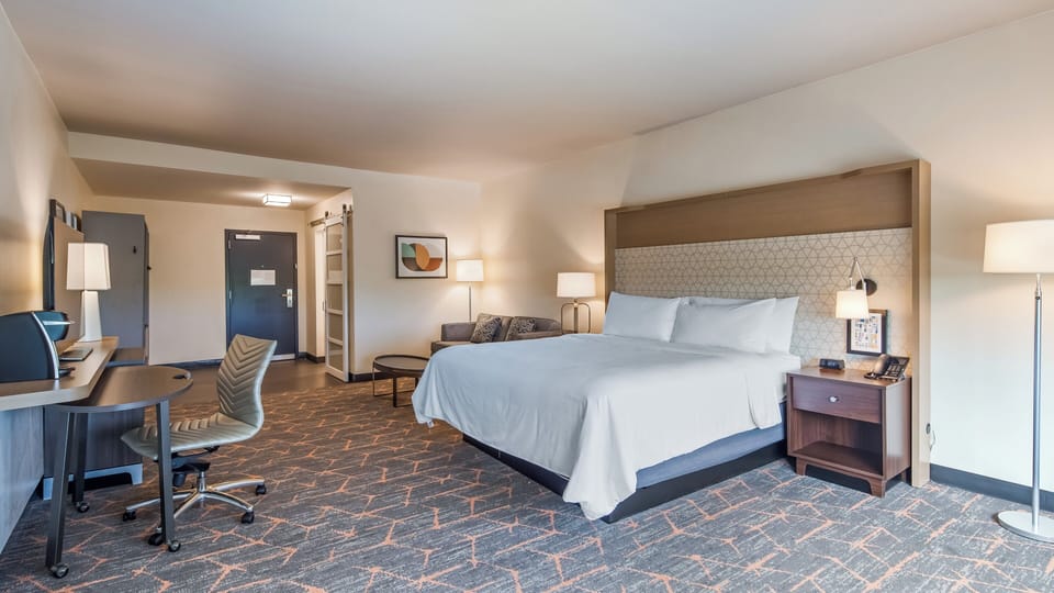 In-room safe, desk, blackout drapes, iron/ironing board