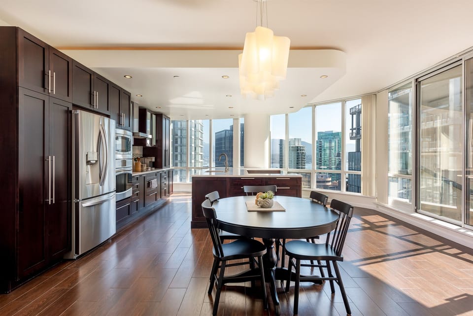 Pelican's Peak Sub Penthouse Coal Harbour
