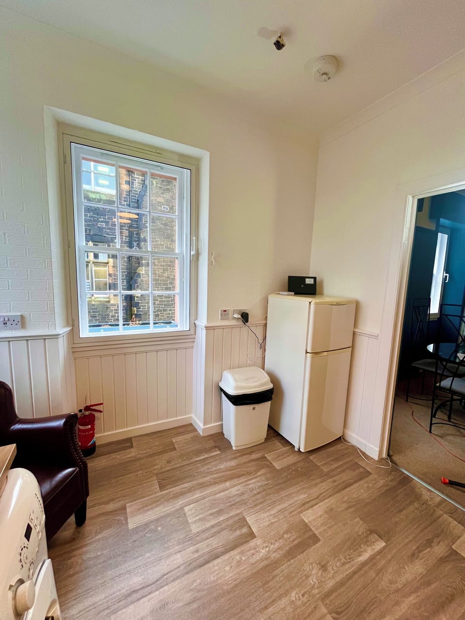 Design Apartment, 2 Bedrooms | Private kitchen | Fridge, microwave, oven, coffee/tea maker