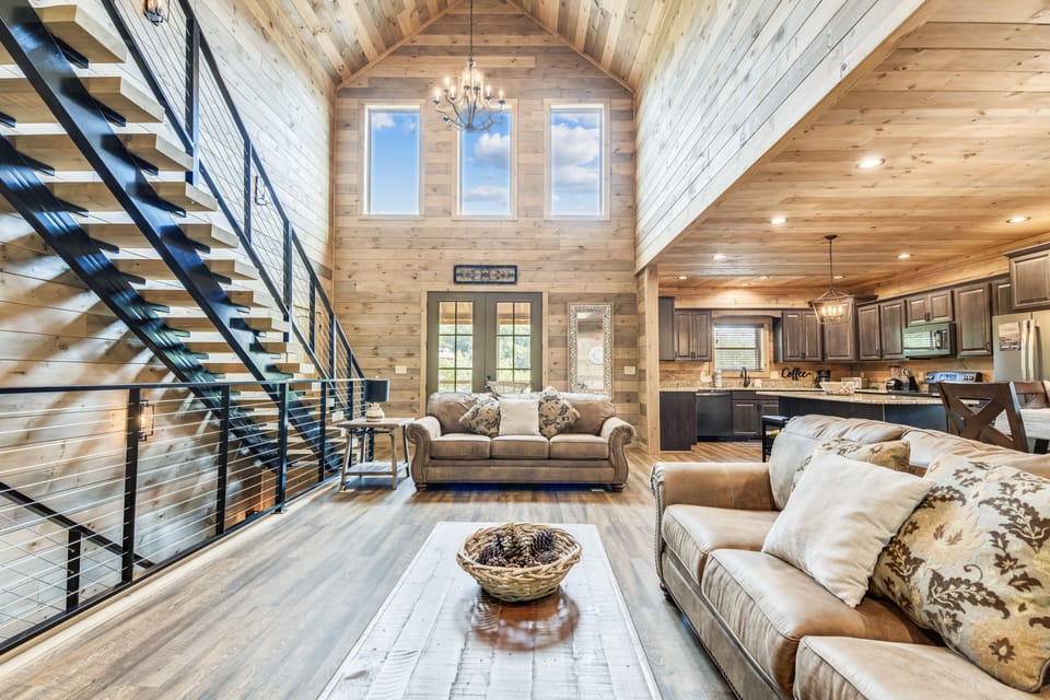Cabin, 4 Bedrooms | Interior