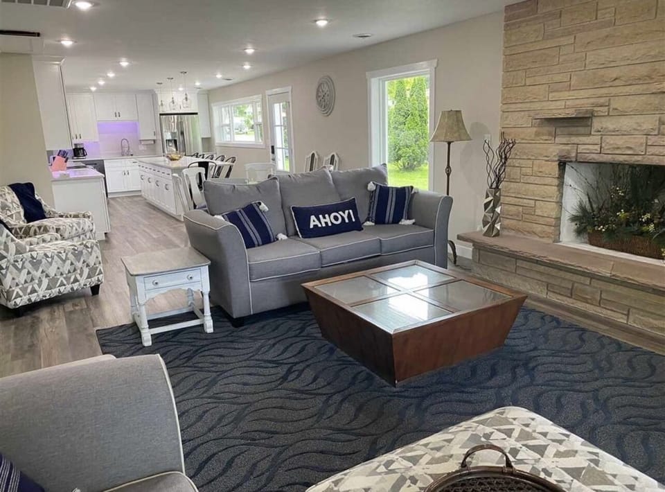 Main Living room and Kitchen