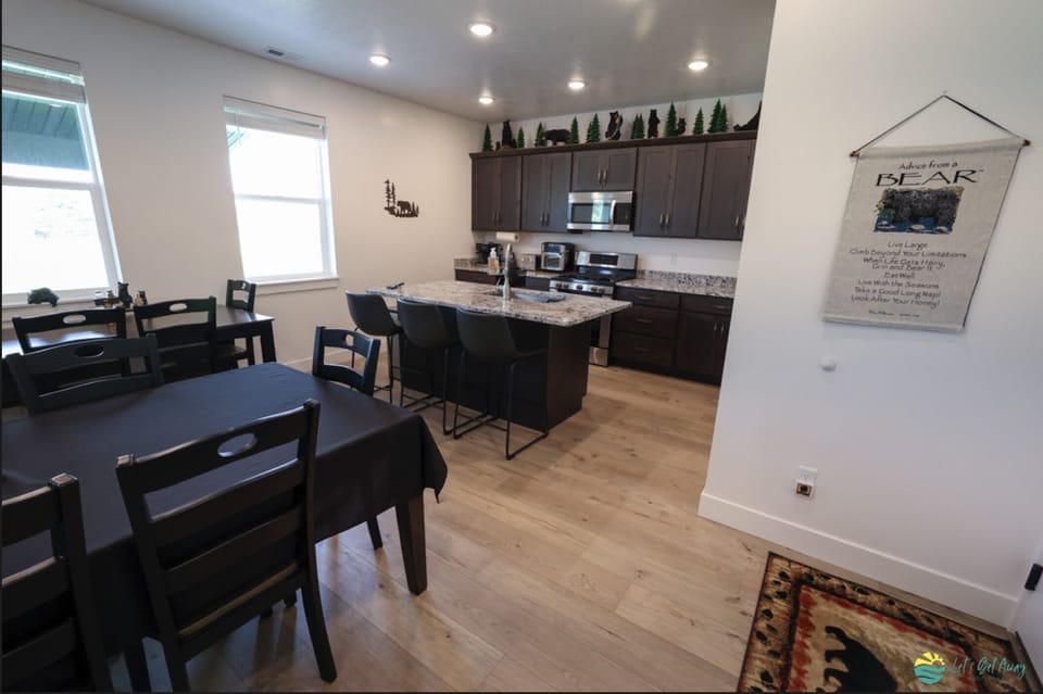 Large Kitchen & Gathering Area