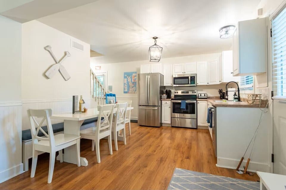 Fully stocked kitchen.