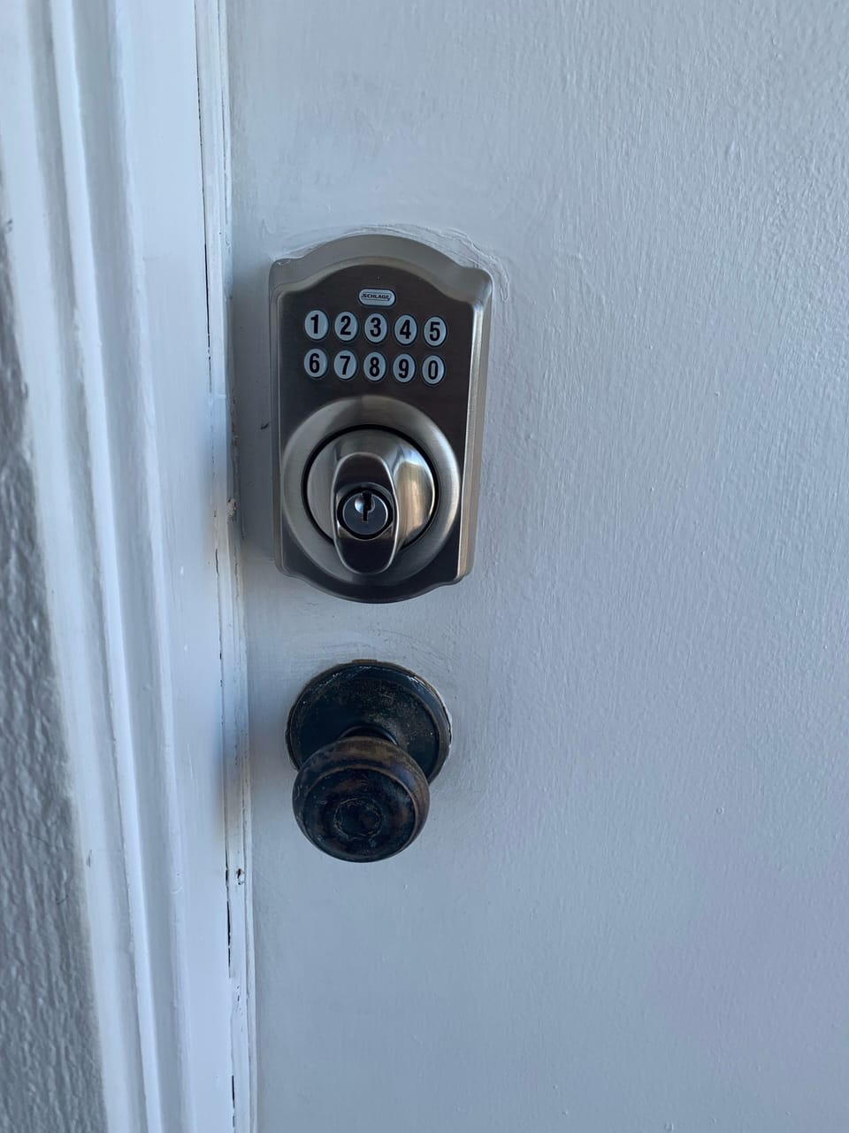 Press four giving numbers then turn on this knob to enter or going. 