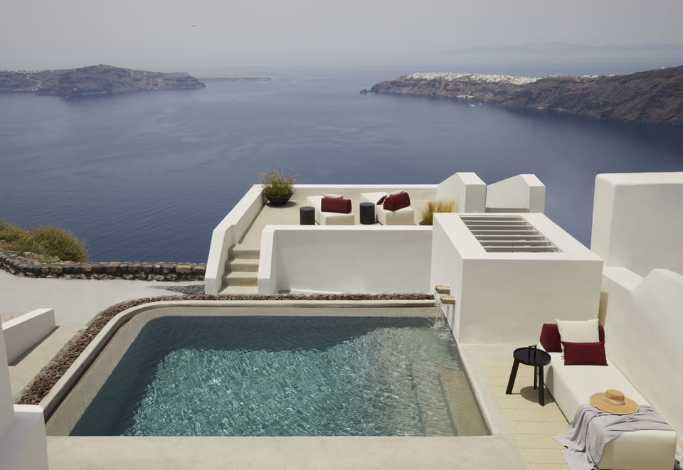 Atoles Villa with Private Pool and Caldera View | Minibar, in-room safe, desk, laptop workspace