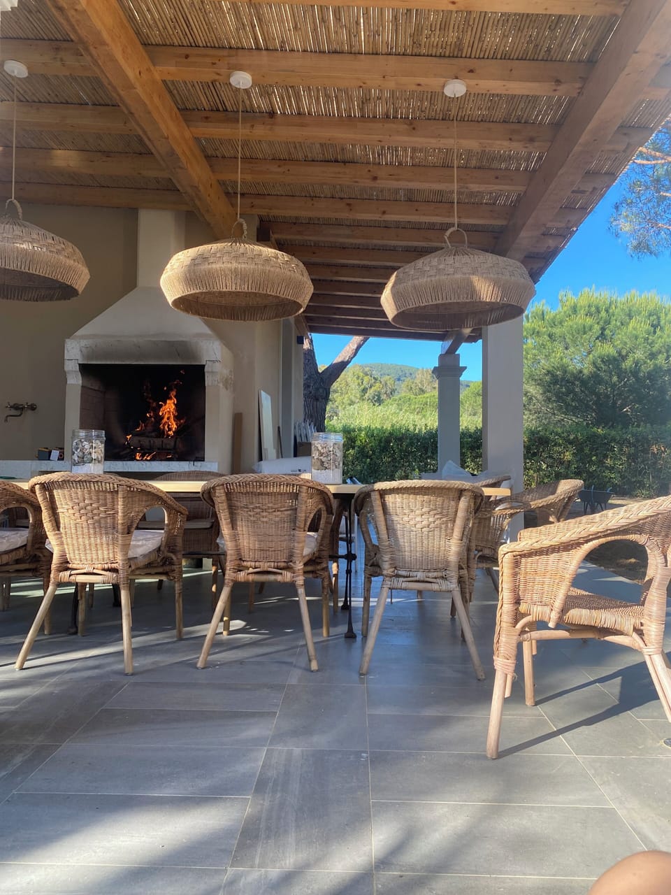 Outdoor dining