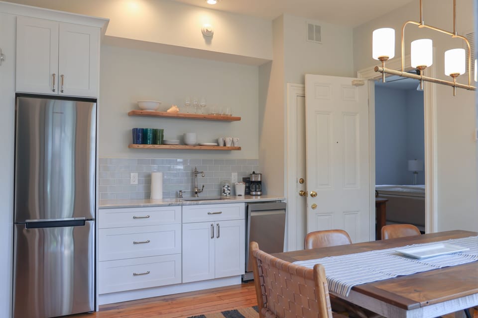 Kitchenette (1st Floor)