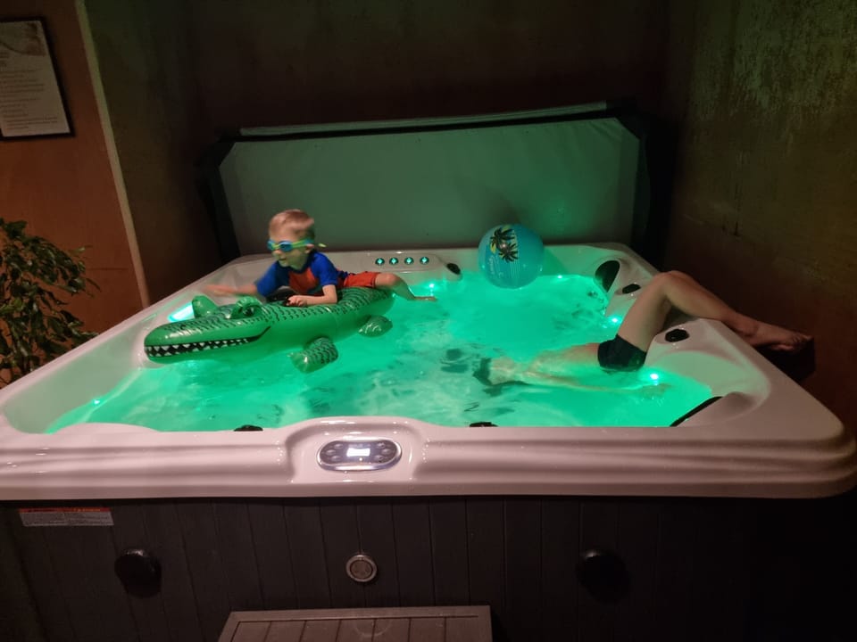 Hot Tub
