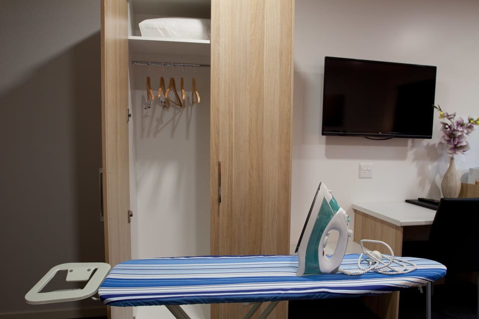 Accessible Queen Room | Room amenity