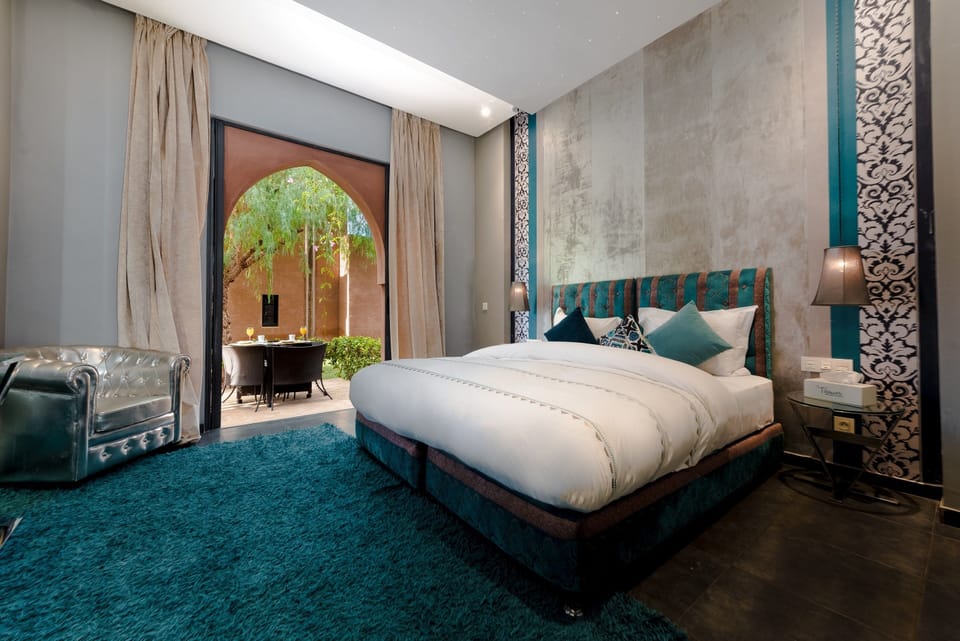 Deluxe Twin Room | Premium bedding, in-room safe, individually decorated