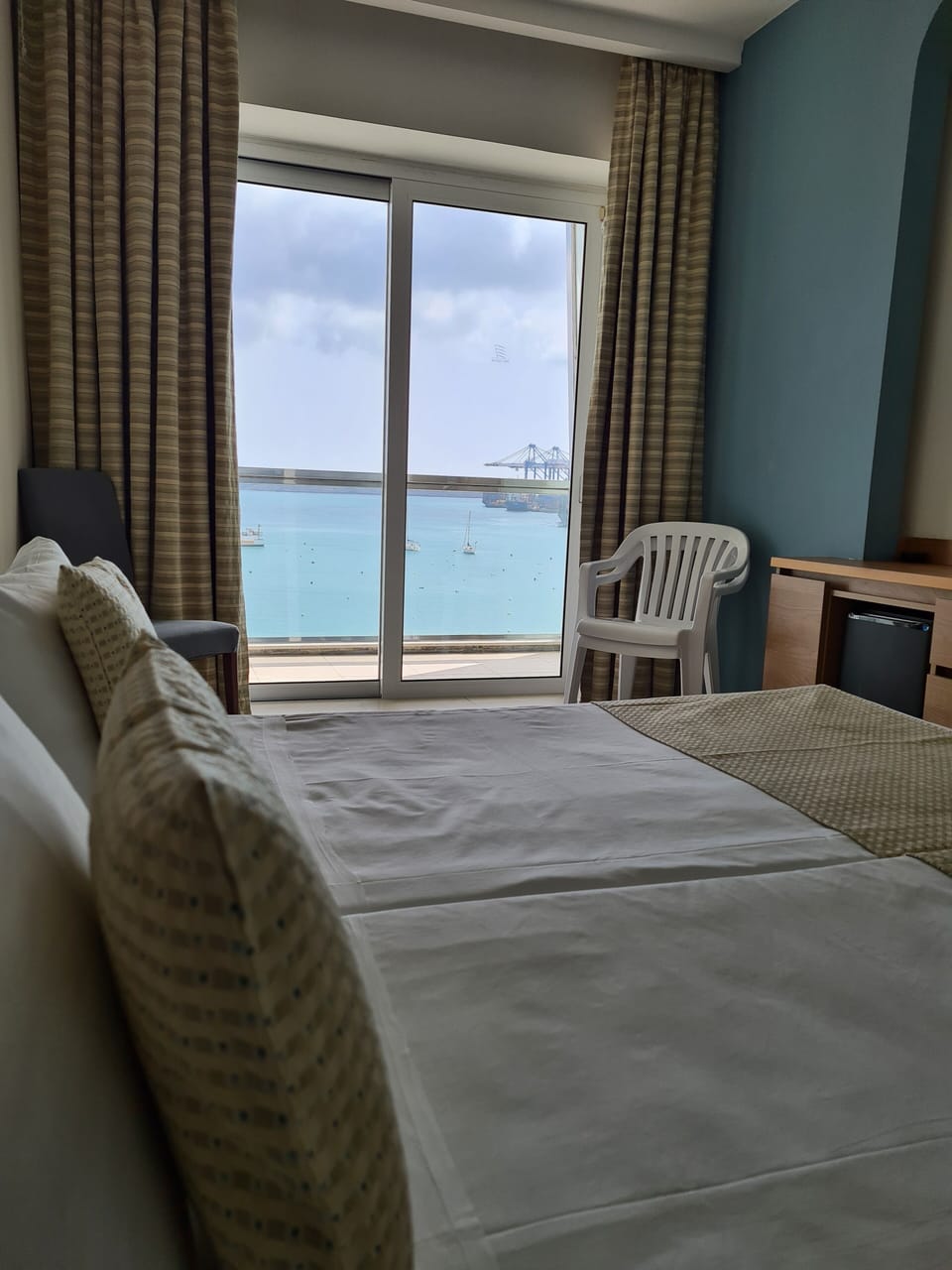 In-room safe, desk, free WiFi, bed sheets