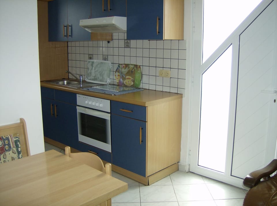 Apartment, 1 Bedroom, Accessible, Smoking | Interior
