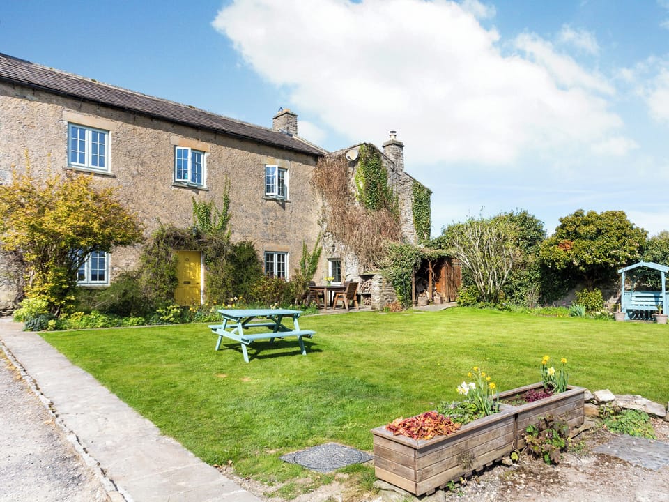 Exterior | The Farmhouse - Oak Tree Farm, West Witton, near Leyburn