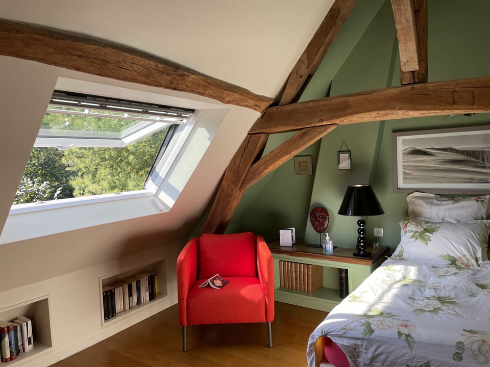 Standard Double Room, Ensuite, Garden View (Chambre Louise)
