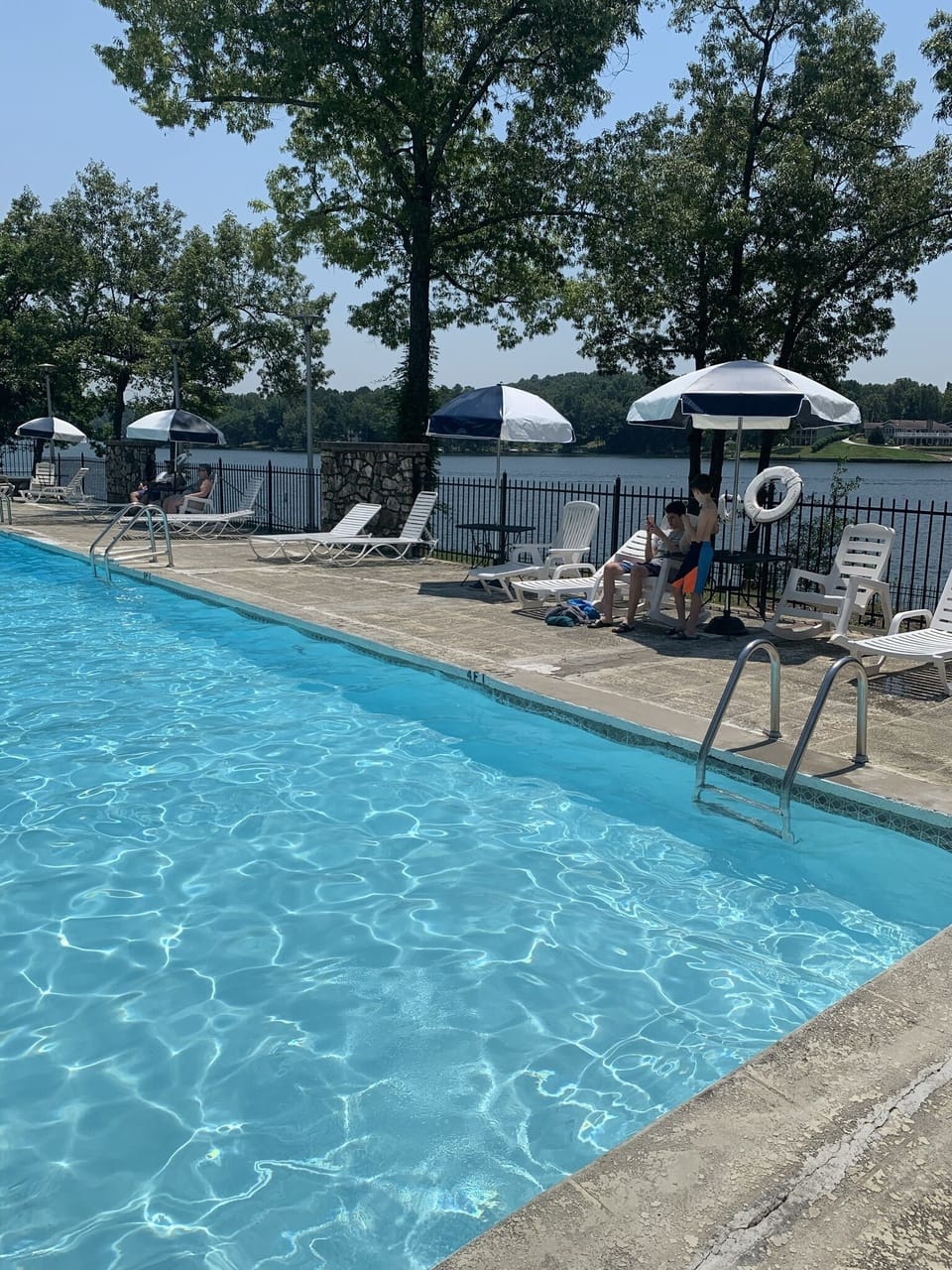 Pool at lake Thunderbird 1/2 mile from Many Moons