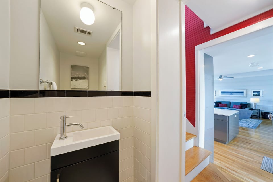COMPLETE W/HALF BATH OFF OF LIVING AREAS ON FIRST FLOOR