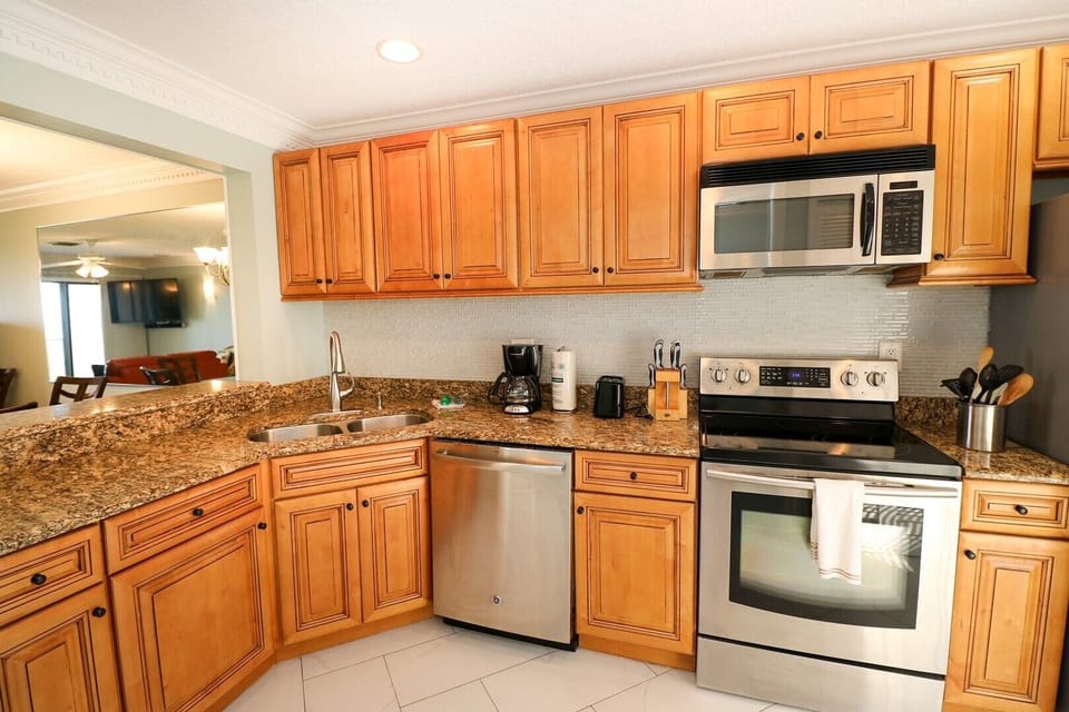 St. Augustine Ocean Front Rentals Kitchen