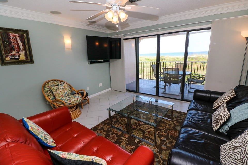St. Augustine Ocean Front Rentals Living Room