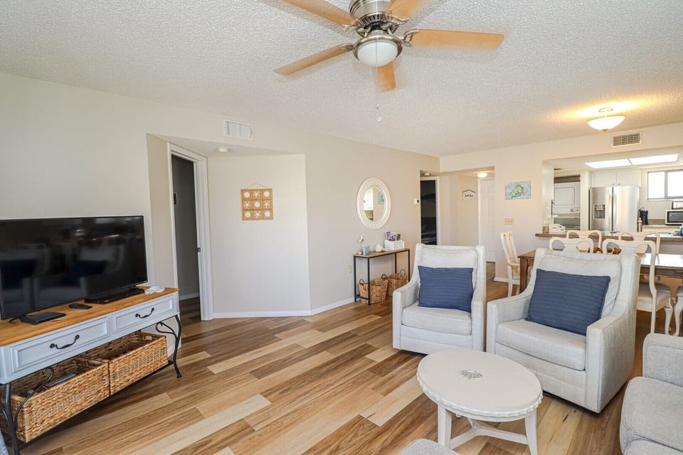 St. Augustine Beach Rentals Living Room