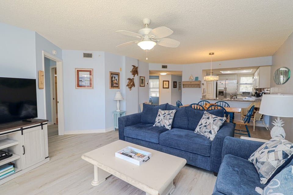 St. Augustine Beach Rentals Living Room