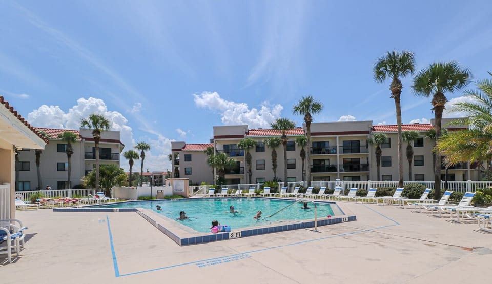 St. Augustine Beach Rentals Pool