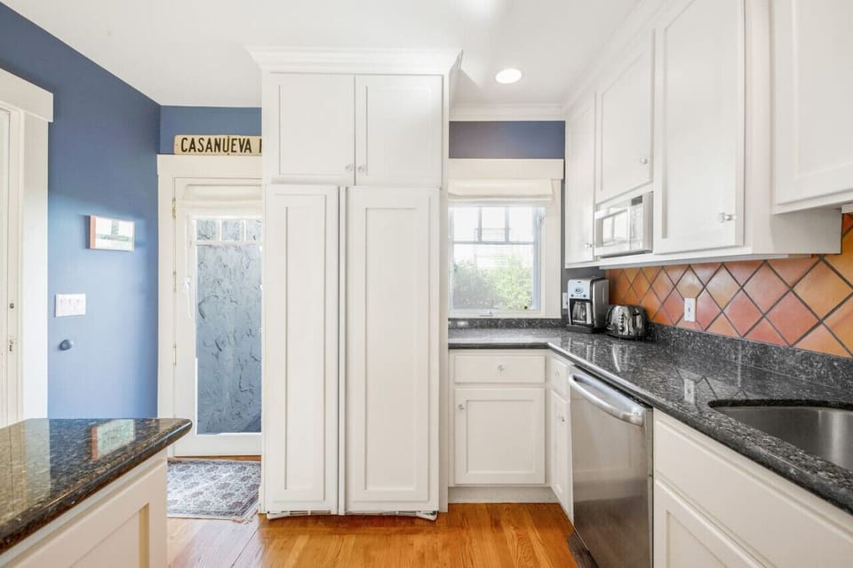 Fridge, Dishwasher, Microwave and Coffee Machine