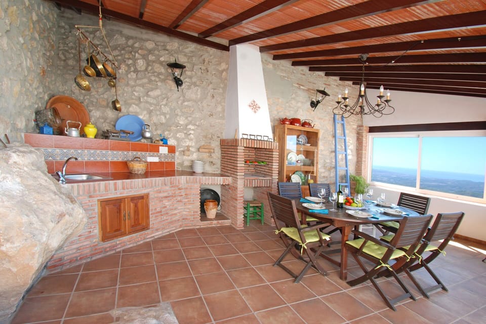 We have tried to restore our house with modern comfort and antique details.
