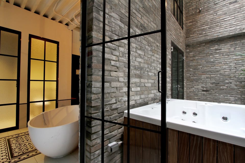 Penthouse (A type) -Ⅰor Ⅱ (check-in after 4 pm) | Bathroom | Designer toiletries, hair dryer, bathrobes, bidet