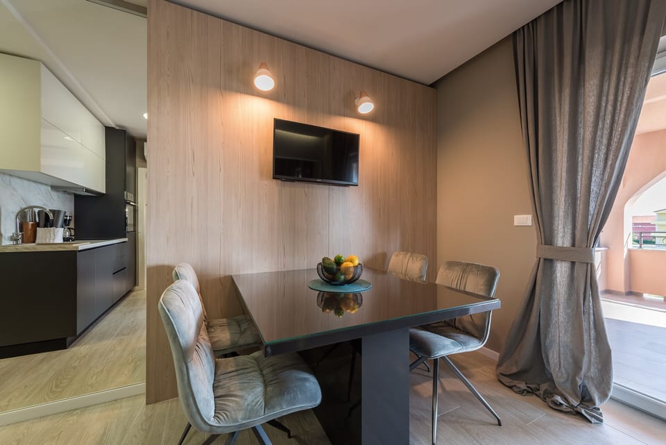 Dining/Living area