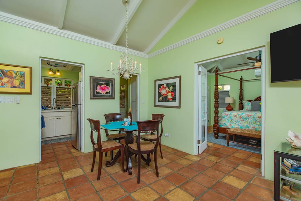 Inside dining for 4