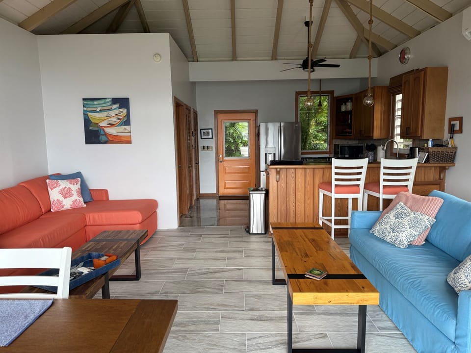 Living pod has everything you need.