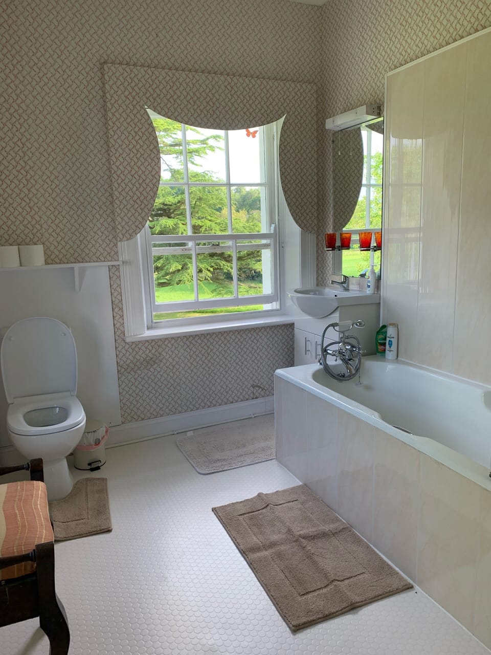 Twin room en-suite 