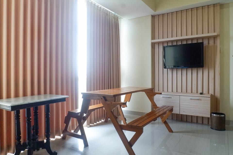 Room | 2 bedrooms, free WiFi, bed sheets