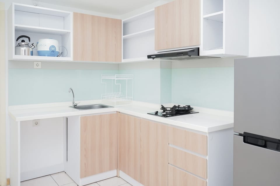 Room | Private kitchen | Fridge, stovetop, dishwasher, cookware/dishes/utensils