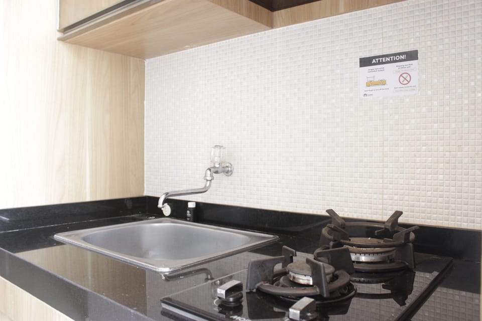 Room | Private kitchen | Fridge, stovetop, dishwasher, cookware/dishes/utensils