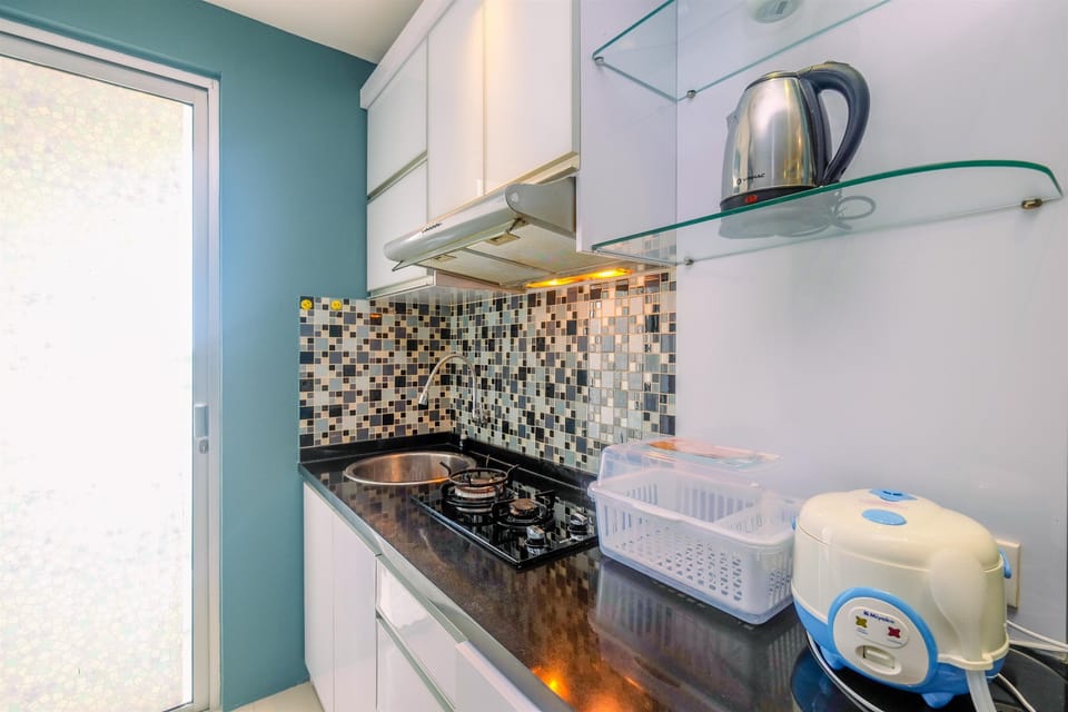 Room | Private kitchen | Fridge, stovetop, dishwasher, cookware/dishes/utensils