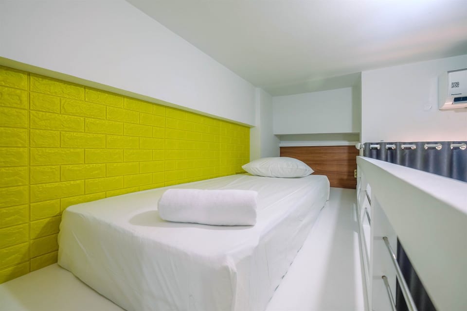 Room | Free WiFi, bed sheets